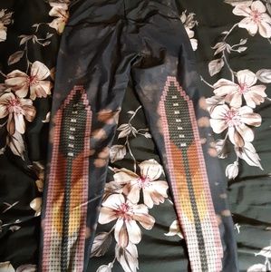 Teeki leggings